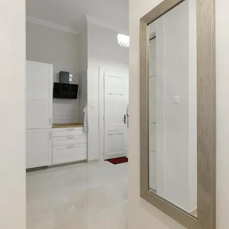 Flawless Design 2br At Oktogon *