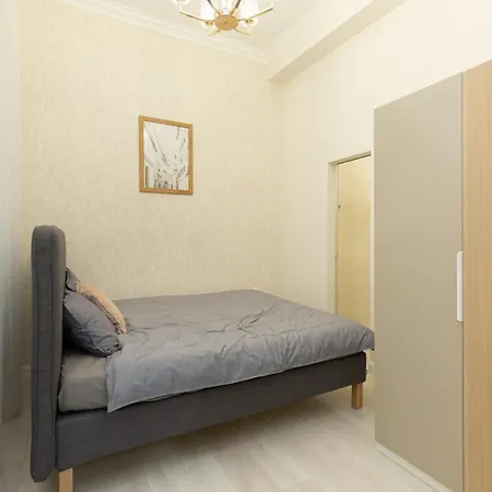 Flawless Design 2br At Oktogon Будапешт
