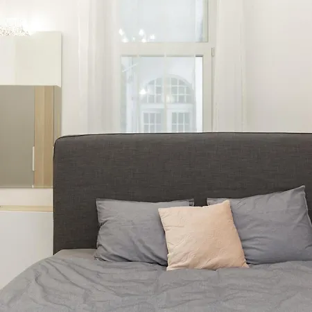 Апартаменты Flawless Design 2br At Oktogon