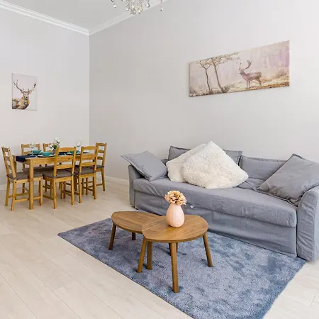 Апартаменты Flawless Design 2br At Oktogon *