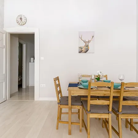 Апартаменты Flawless Design 2br At Oktogon *